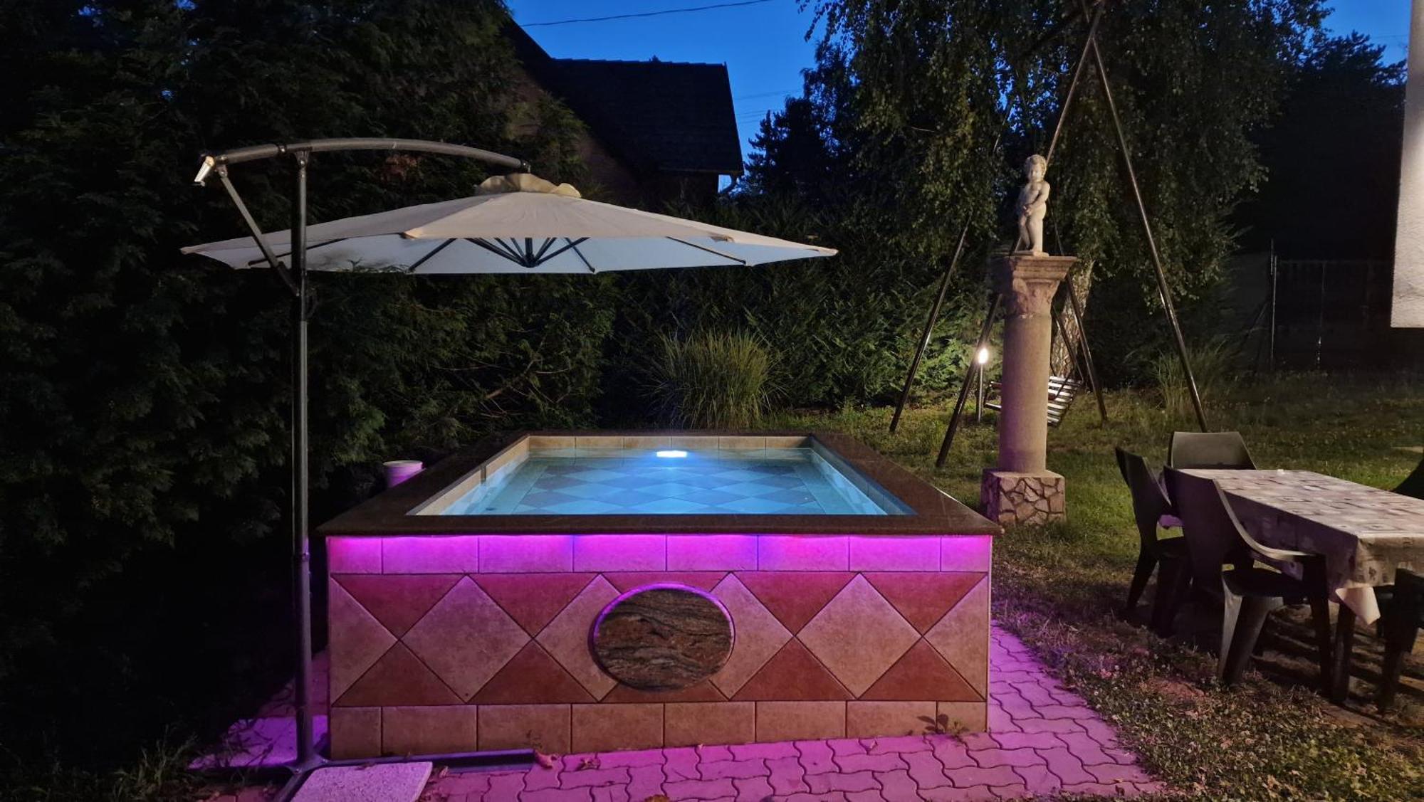 Pilis Hills View Deluxe House With Pool & Ac Near Bp Villa Pilisszentivan Eksteriør billede